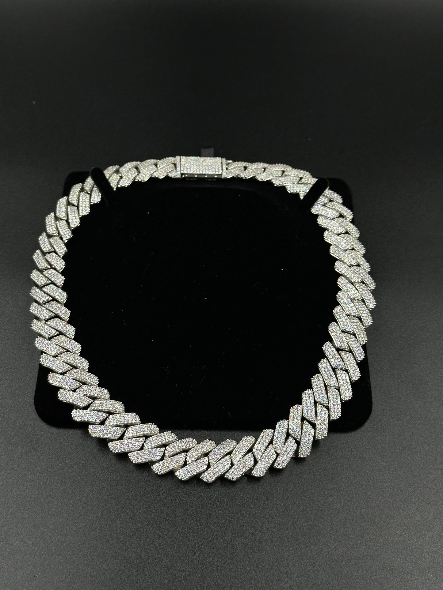 Chaîne à maillons cubains 19mm