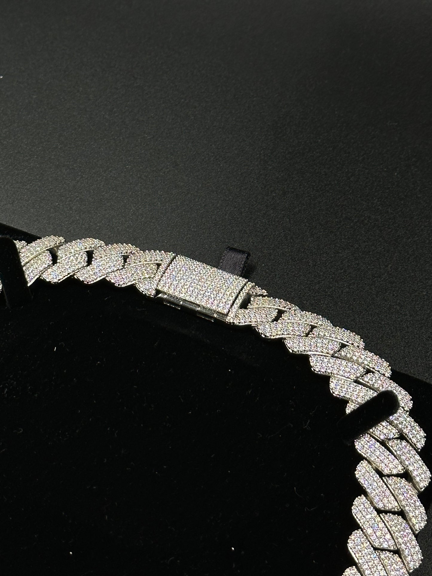 Chaîne à maillons cubains 19mm